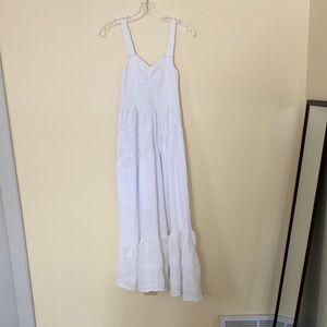 Elegant White Maxi Dress